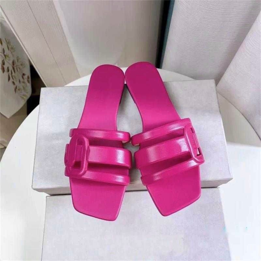 ✨NEW✨ Jimmy CHOO Fuchsia Sandals